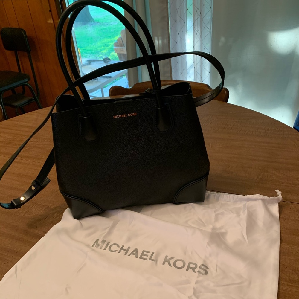 MK shoulder bag